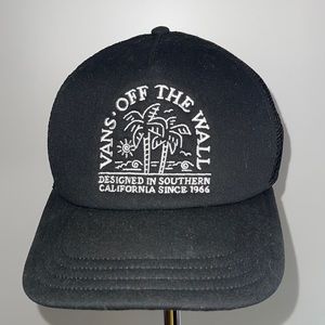 Vans Off the Wall Trucker Hat